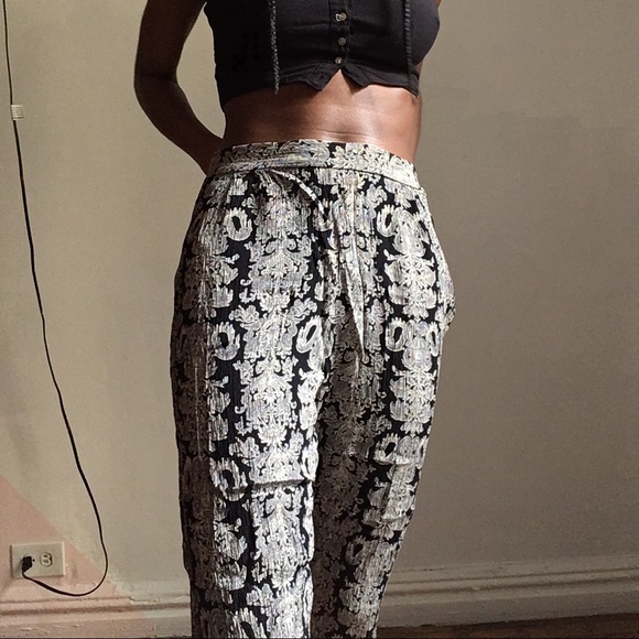 Cropped pant - Picture 2 of 4